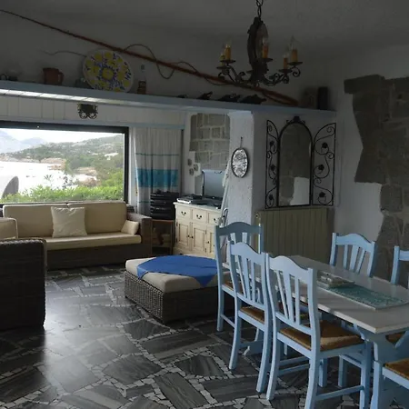 Casa Della Luna Σπίτι διακοπών Monte Petrosu